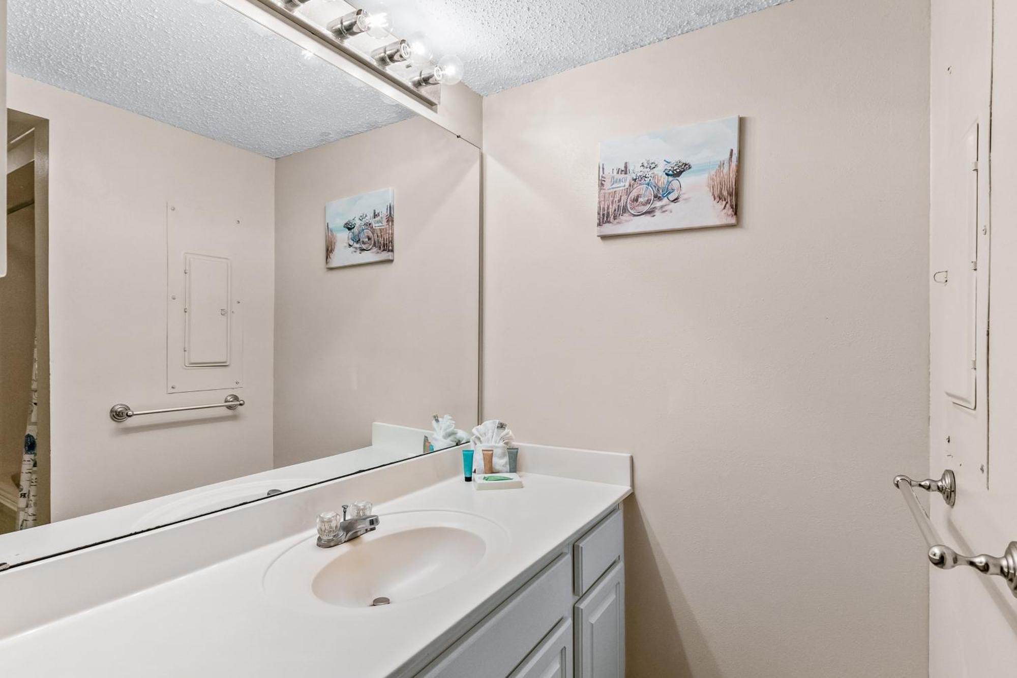 Jetty East Condos II Destin Room photo